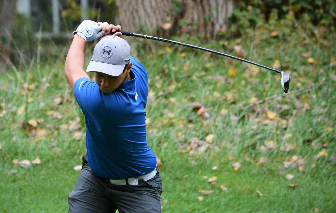 Boys golf player