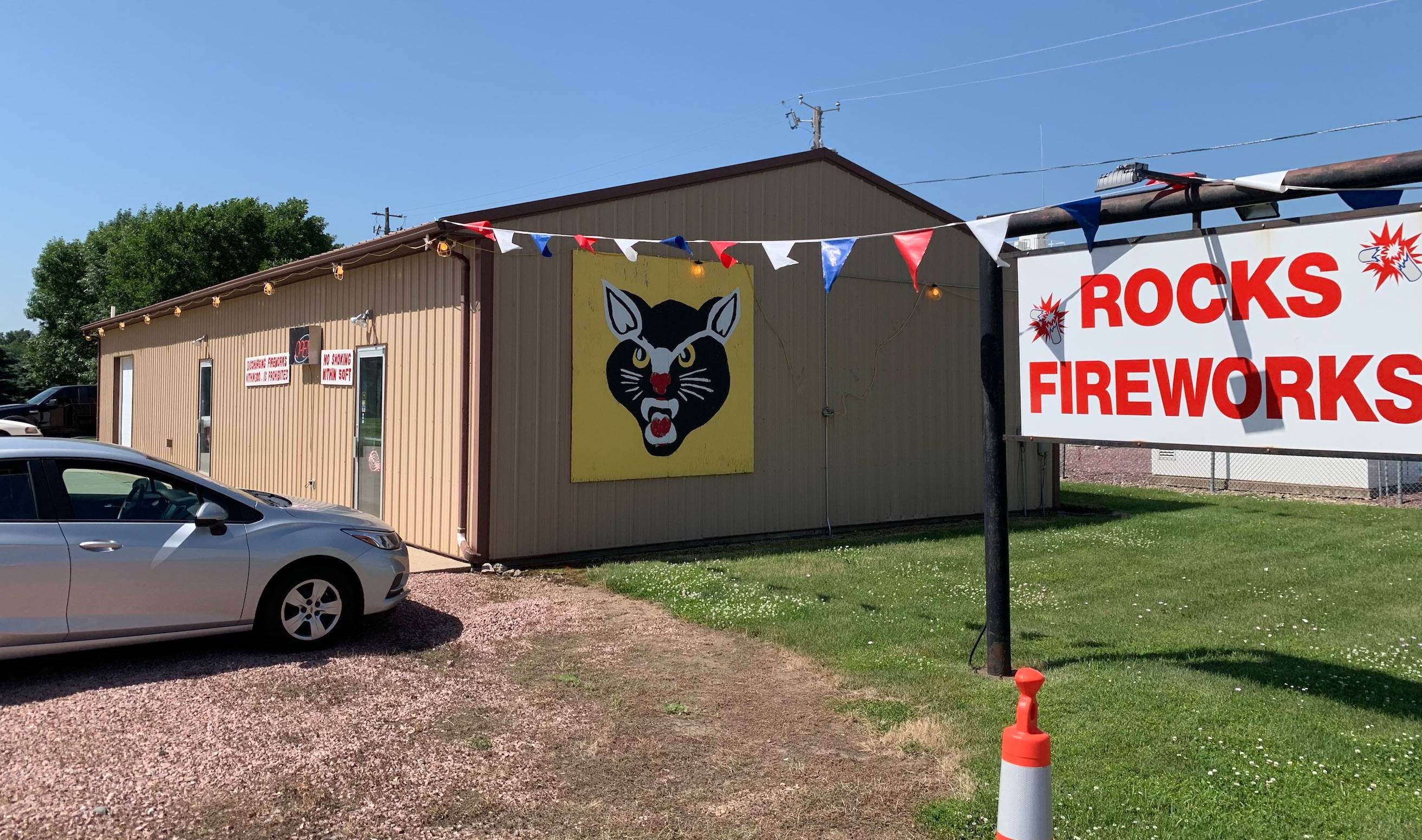 Rocks fireworks stand