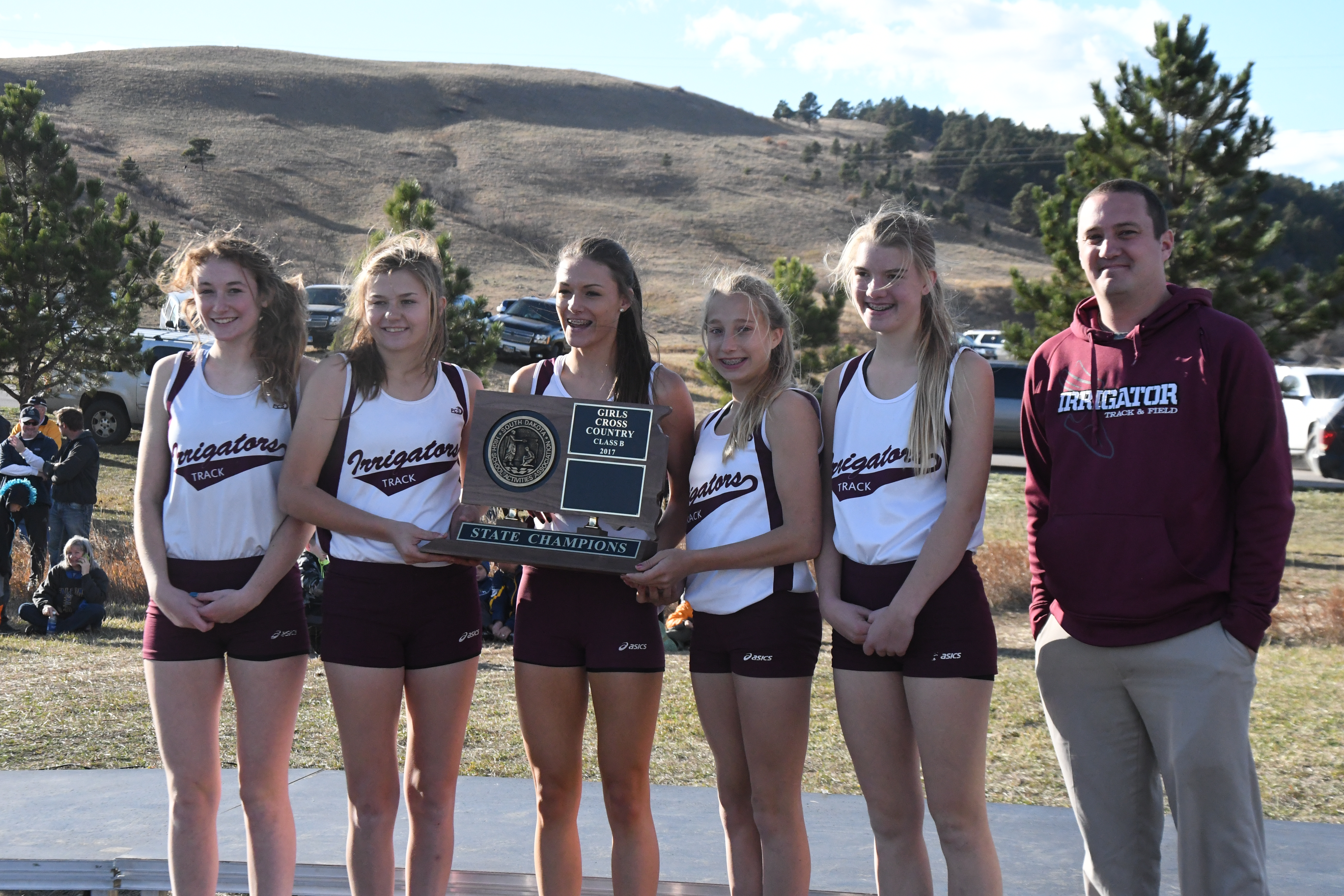 Image - 2017 CC Class B Girls 1st Place - Newell.jpg