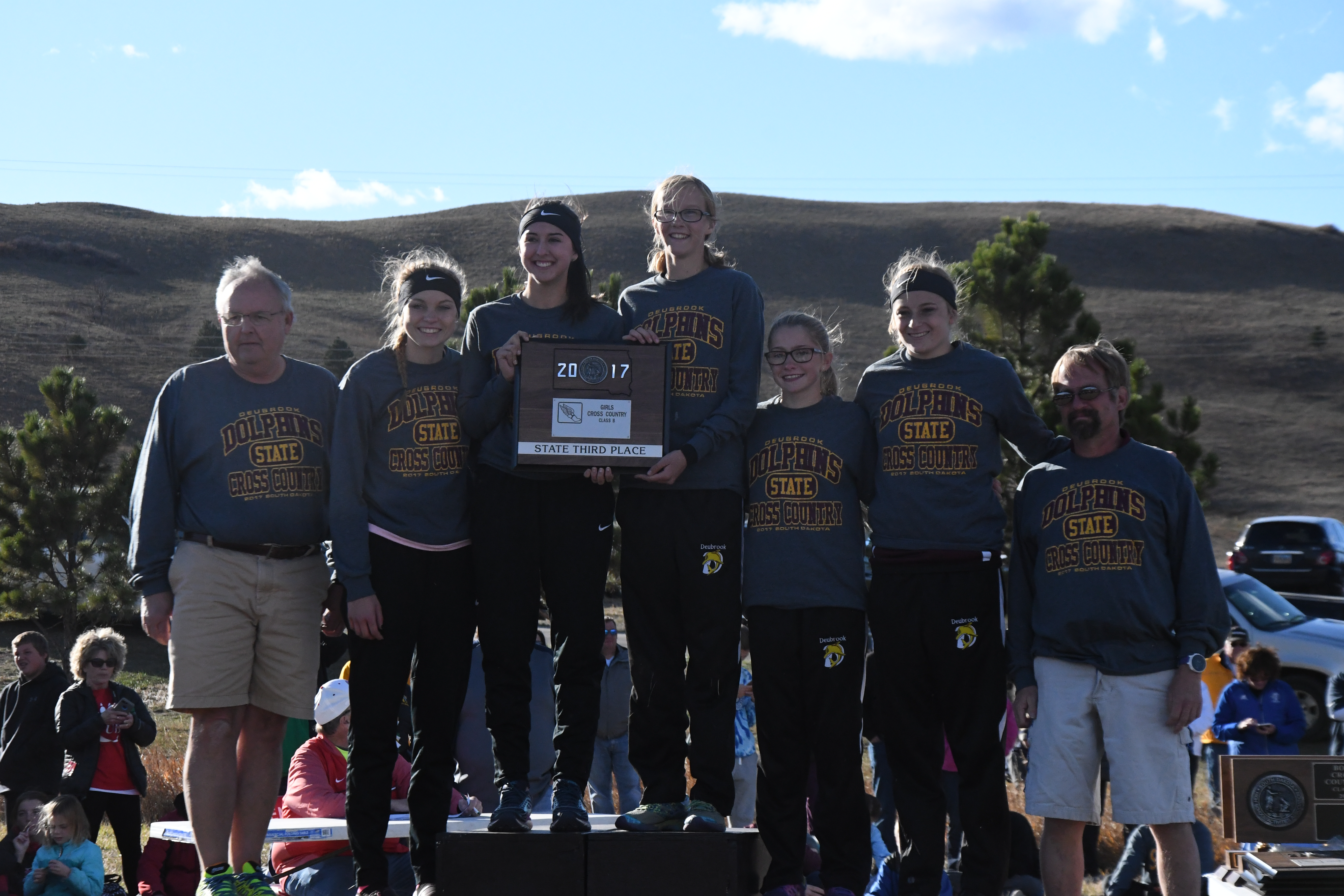Image - 2017 CC Class B Girls 3rd Place - Deubrook Area.jpg