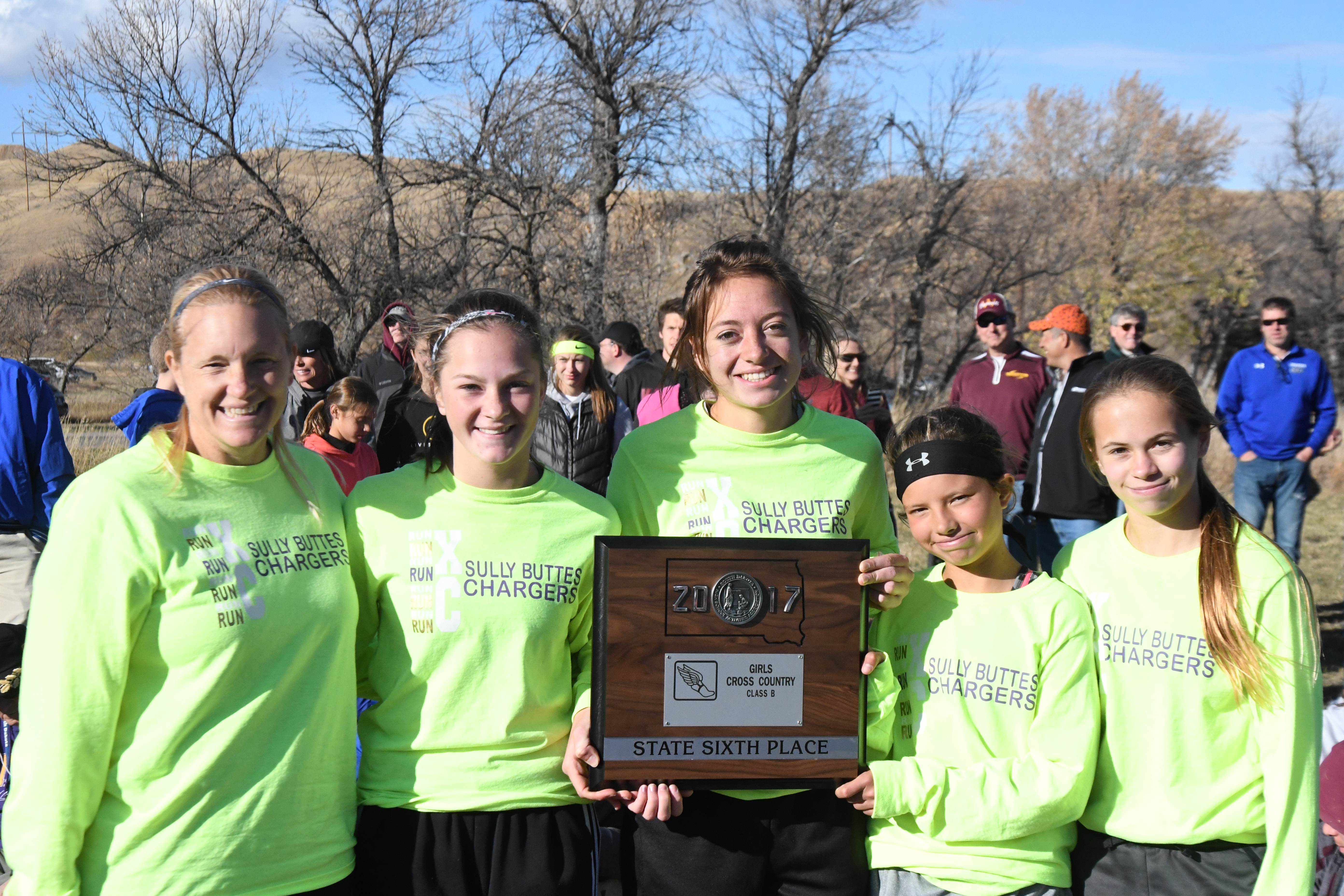 Image - 2017 CC Class B Girls 6th Place - Sully Buttes.jpg