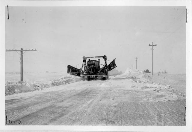 Image - 1960 Summit Caterpillar Snow Plow.jpg