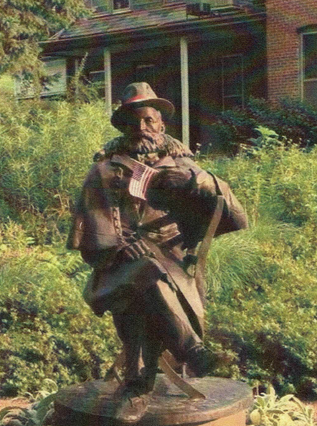 Image - Photo10-Crook Statue01092018.jpg