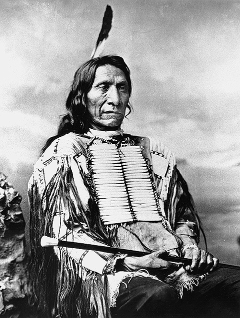 Image - redcloud.gif