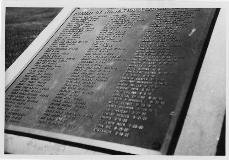 Image - grave-marker.jpg