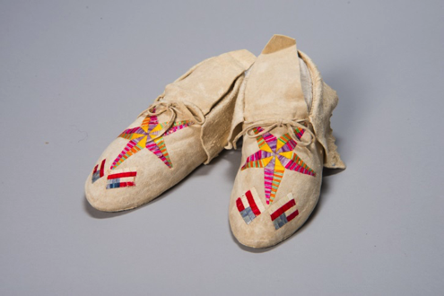 Image - FlagMoccasins.png