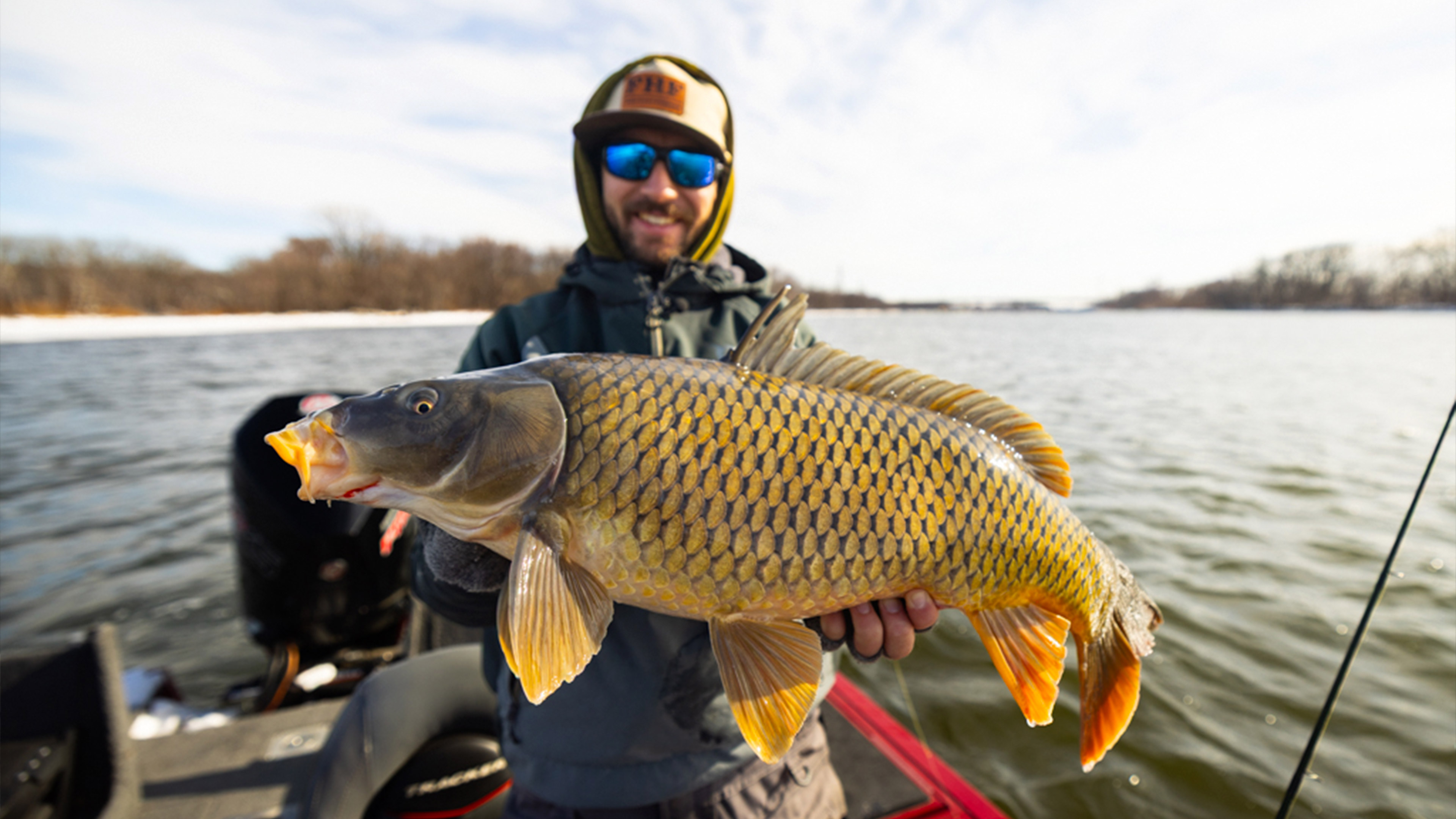 Prairie Sportsman Season 17: On The Great River And Beefsteak Fungus - Sunday, May 17