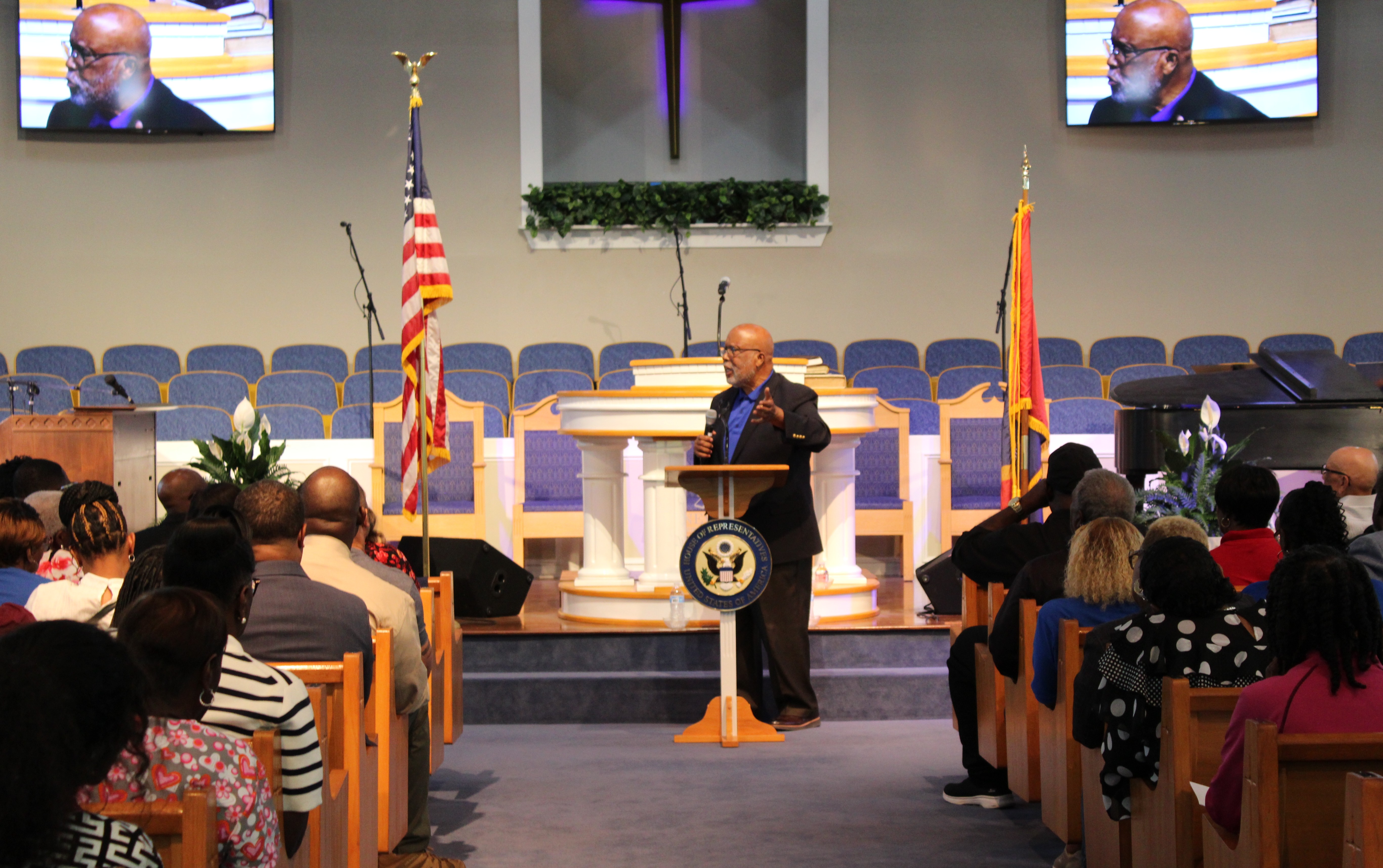 Congressman Thompson speaks at a congressional town hall at New Hope First Baptist Church in Greenville April 24, 2025.